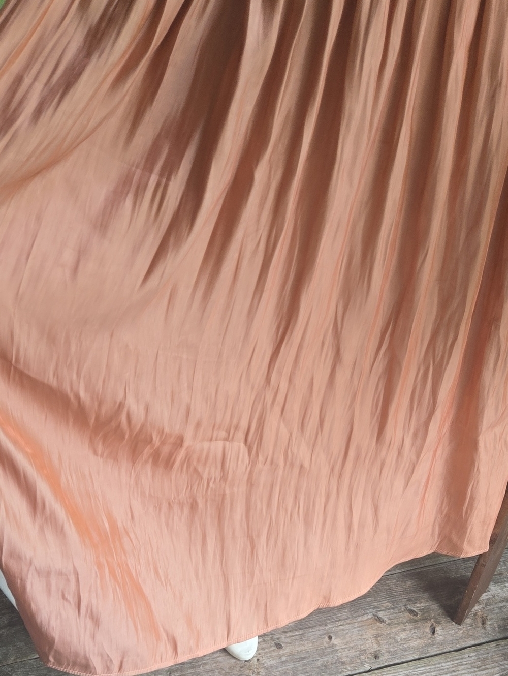 Allie Rose Peach Shimmery Pleated Midi Skirt Size Small - Picture 3 of 11